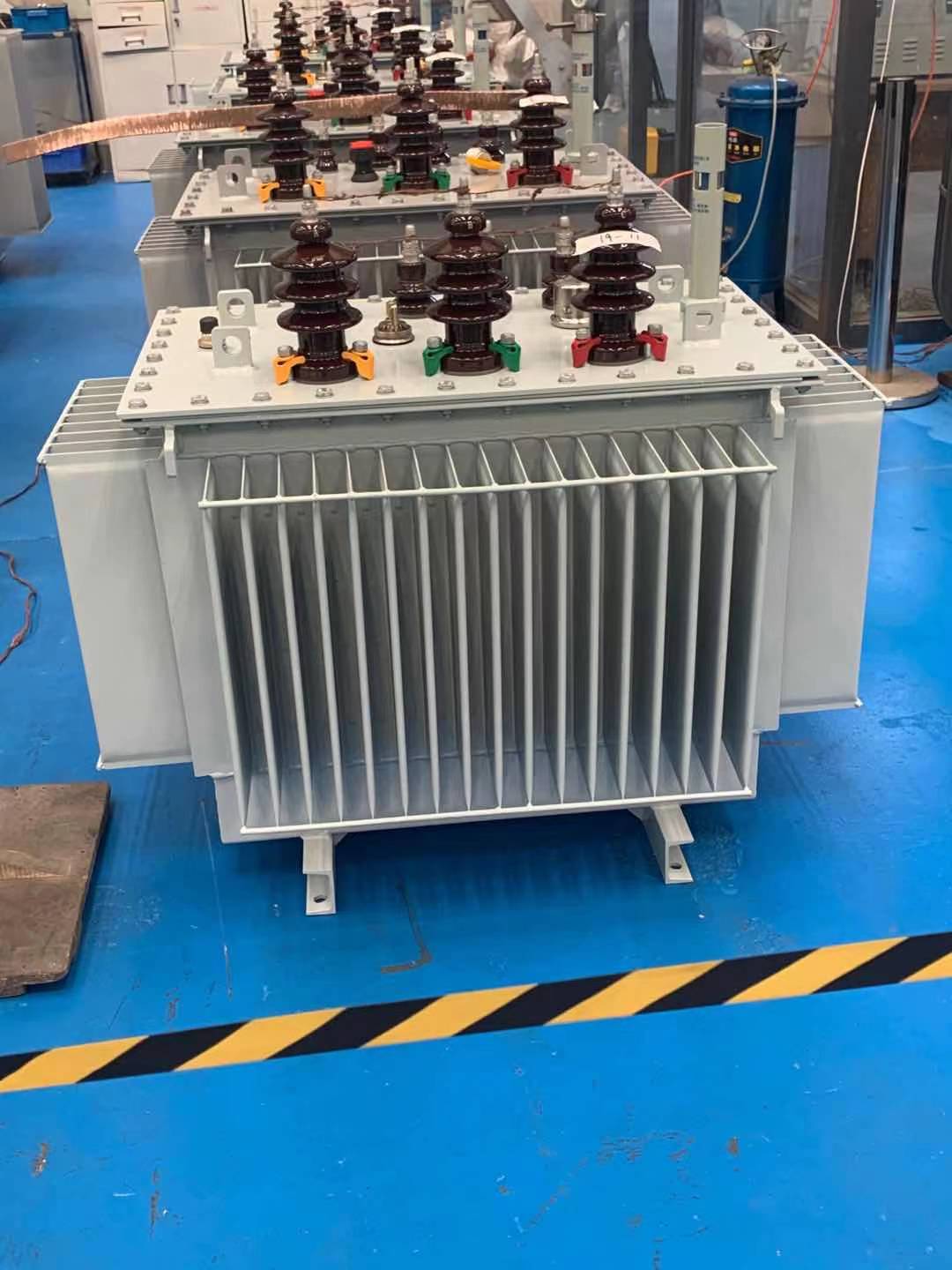 深圳SCB11-3150KVA/10KV/0.4KV油浸式变压器